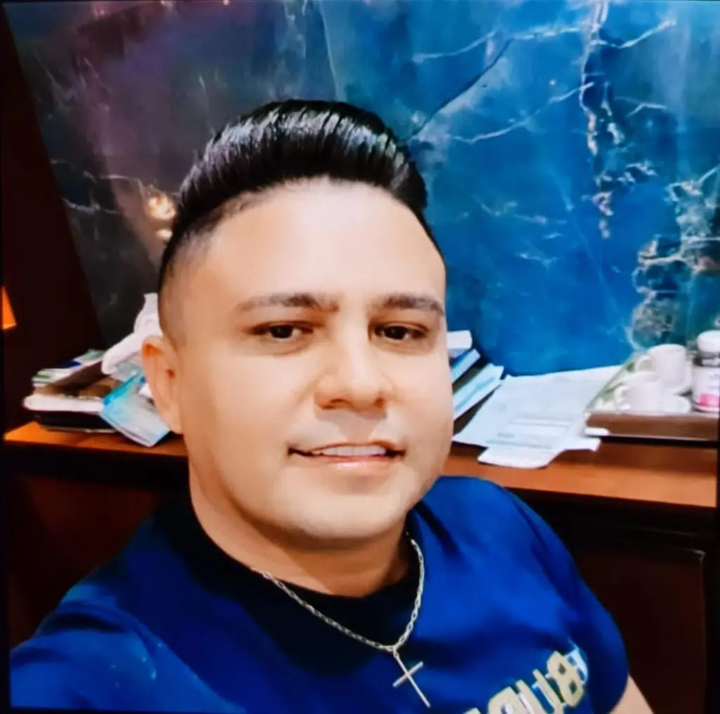 Imagem da notícia: Empresário cearense é assassinado a tiros ao sair de academia em Recife
