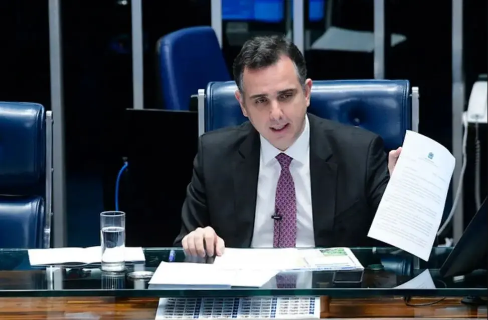 Imagem da notícia: CPMI de 8 de janeiro: comissão é criada para investigar atos antidemocráticos