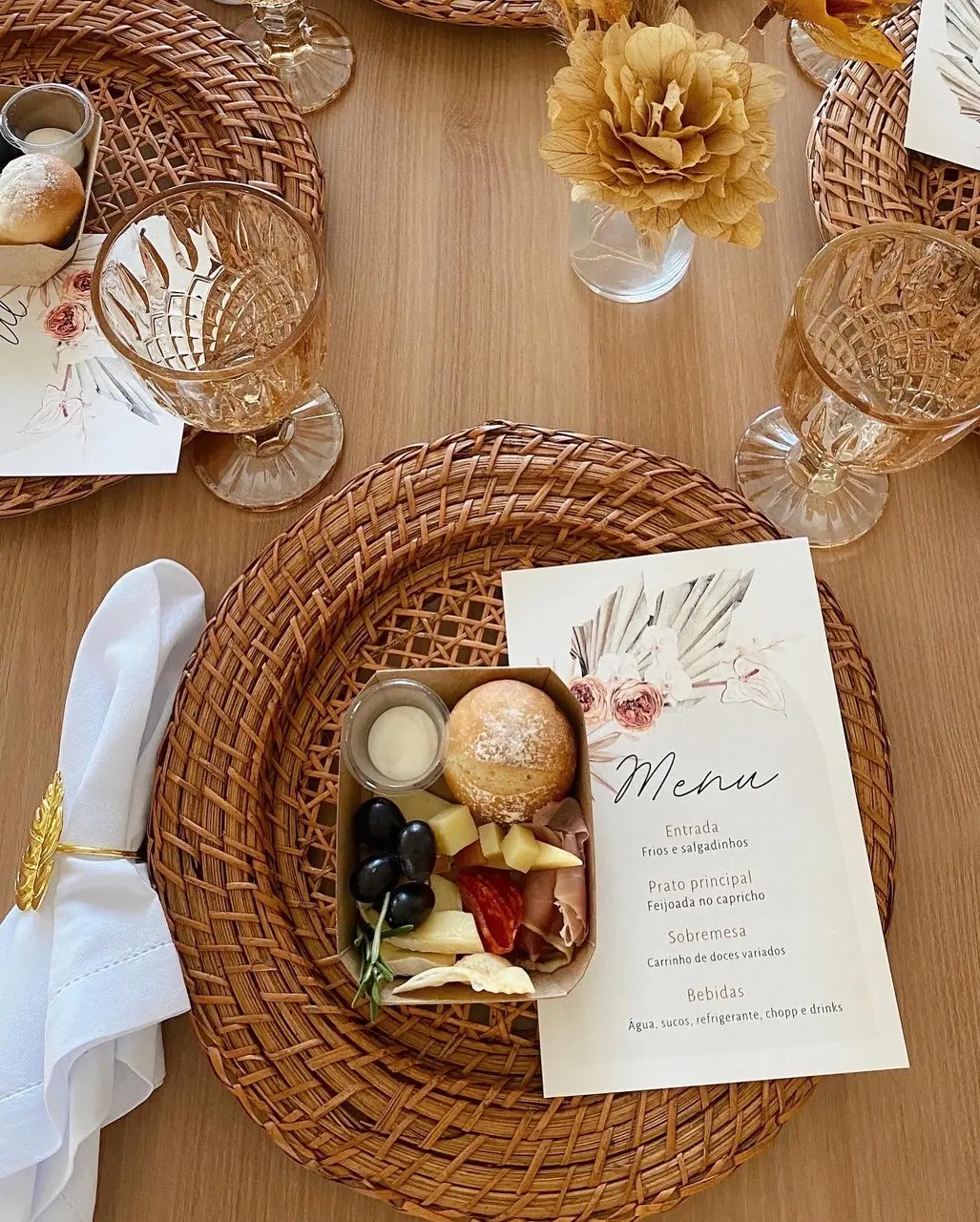 Imagem da notícia: Boho chic: dicas para decorar sua festa com esse estilo encantador 