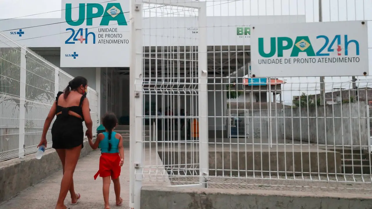 Imagem da notícia: Mais de 100 crianças são atendidas por dia com síndromes gripais em UPAs de Fortaleza