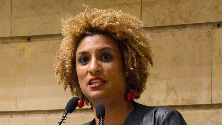 Imagem da notícia: Preso em operação da PF, Ailton Barros diz saber quem mandou matar Marielle Franco