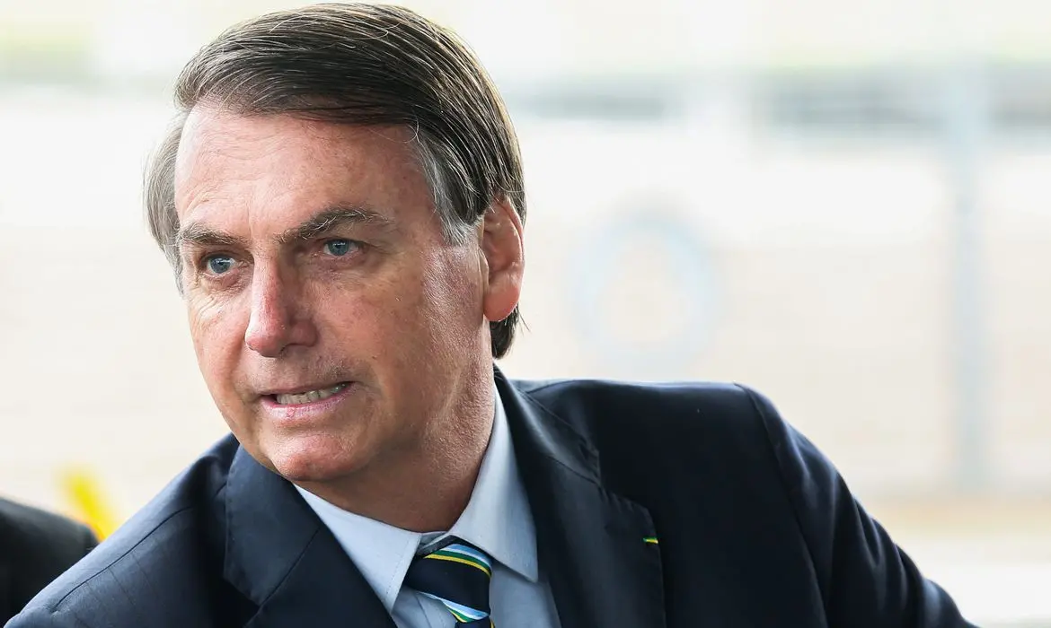 Imagem da notícia: Bolsonaro sabia de fraude em cartões de vacinação, aponta Polícia Federal