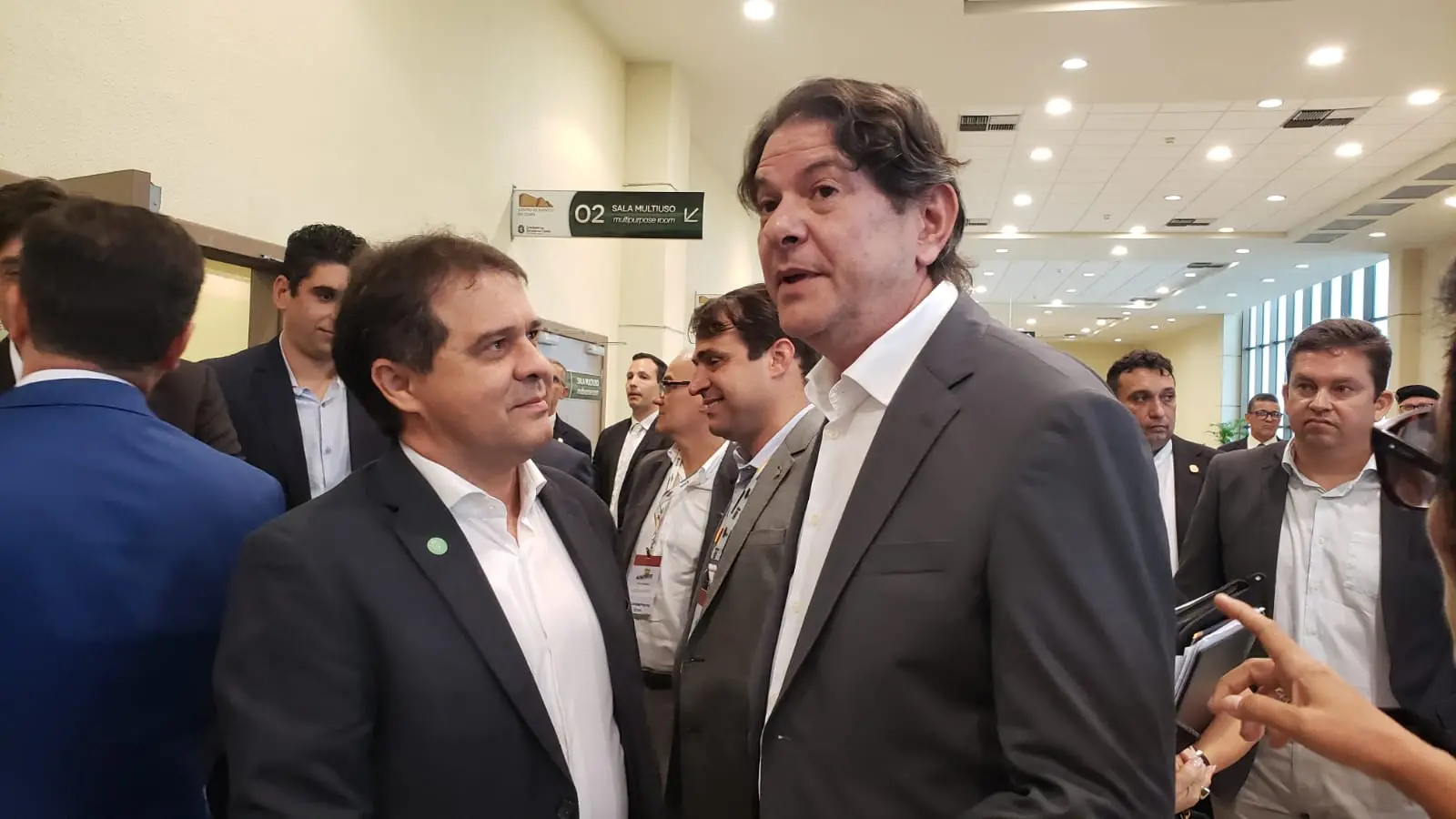 Imagem da notícia: Cid Gomes nega sair do PDT e quer presidência da sigla: 'represento sentimento majoritário no Ceará'