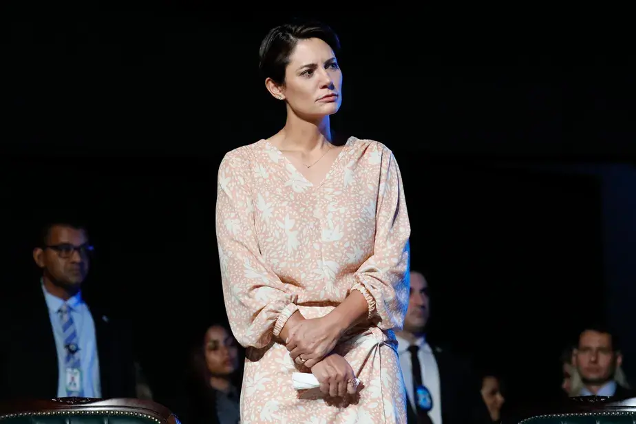 Imagem da notícia: Em evento do PL, Michelle Bolsonaro defende fim da cota de gênero, mas recua nas redes sociais