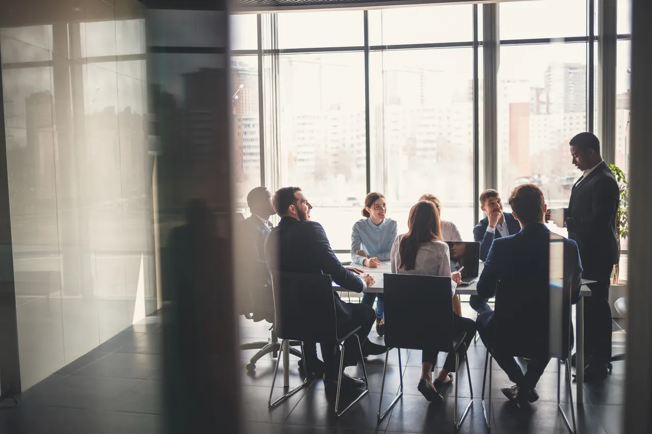 As empresas podem usar apenas critérios em relação à competência e qualificação dos candidatos a vagas de emprego