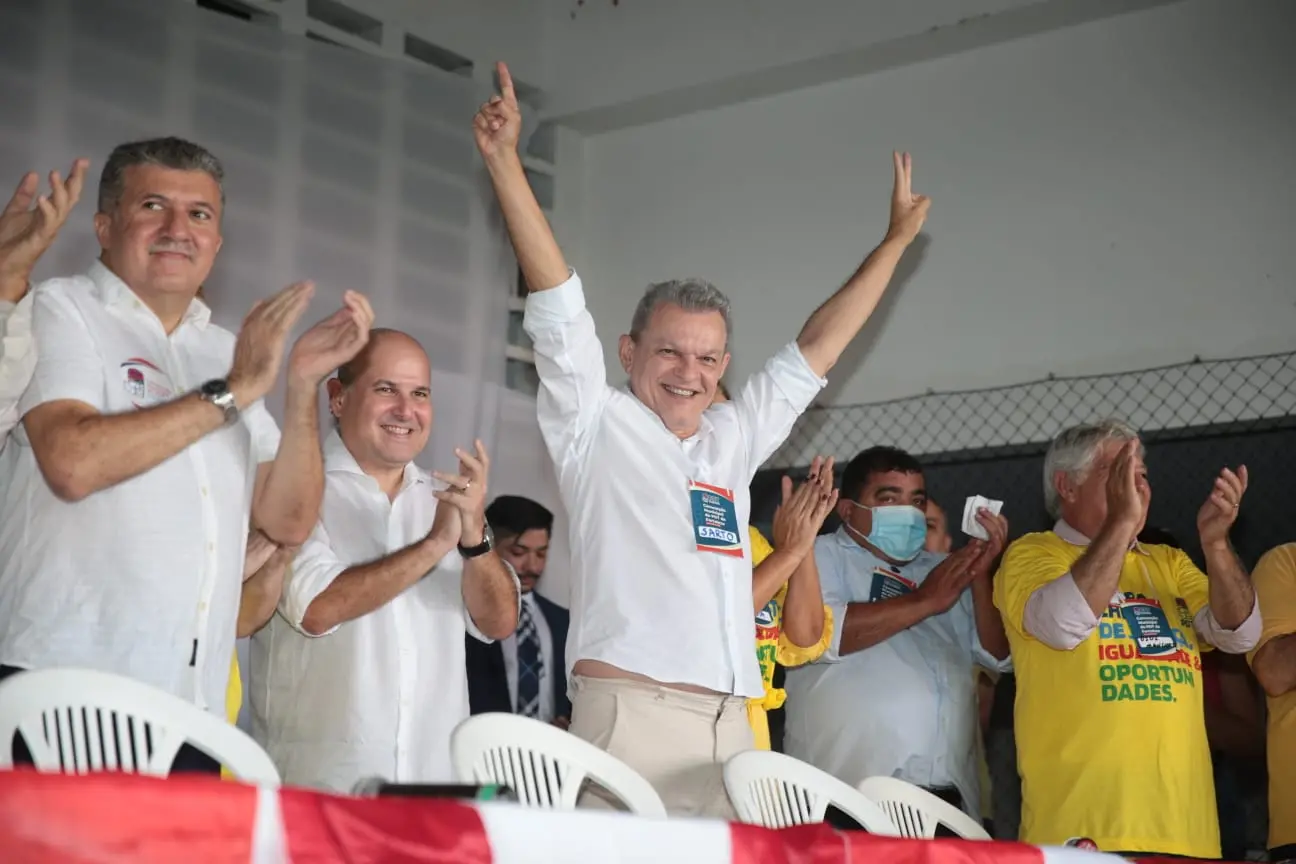 Imagem da notícia: Sarto alega síndrome gripal e não comparecerá a evento com Lula em Fortaleza