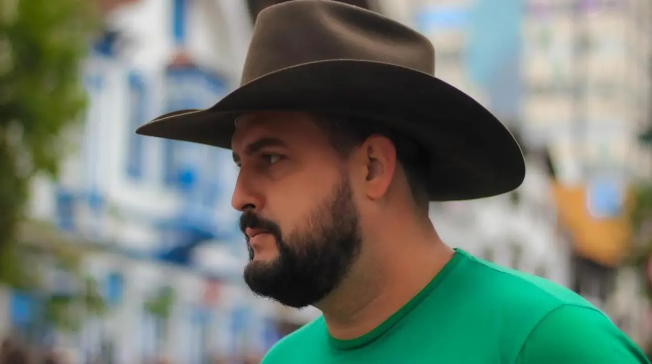 Imagem da notícia: Moraes retira obrigatoriedade da tornozeleira eletrônica de Zé Trovão
