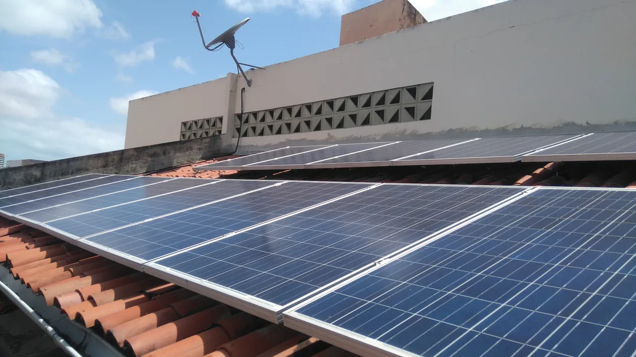 Os painéis solares, as turbinas eólicas e, lá na frente, a produção de hidrogênio verde, estão a produzir uma nova geopolítica das energias