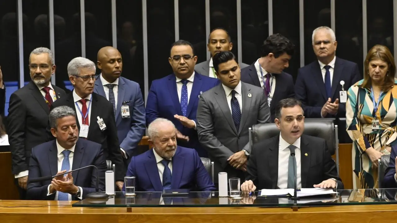 Imagem da notícia: Entenda as cinco CPIs abertas no Congresso e veja quais cearenses vão participar 