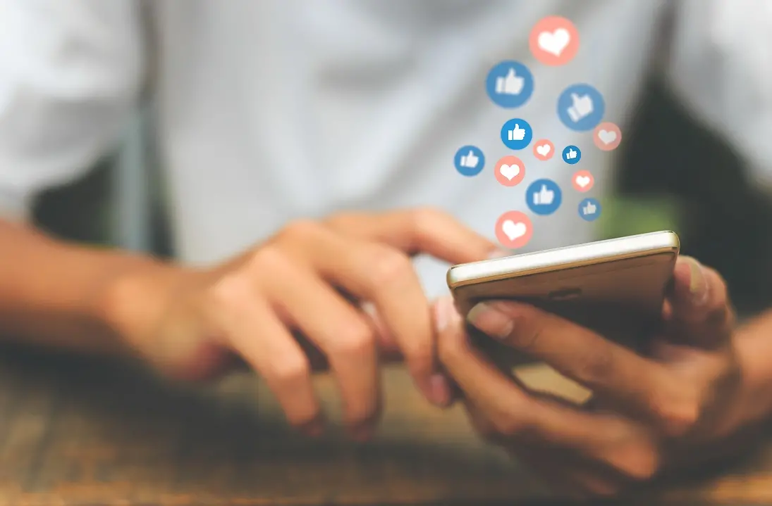 Imagem da notícia: Juventude Digital inscreve para curso gratuito de social media direcionado a jovens mães