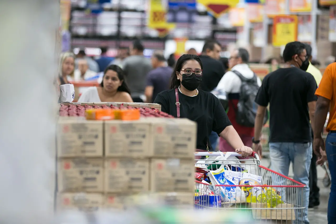 Imagem da notícia: Atacarejo avança no Nordeste em meio à reestruturação e derrocada dos hipermercados 