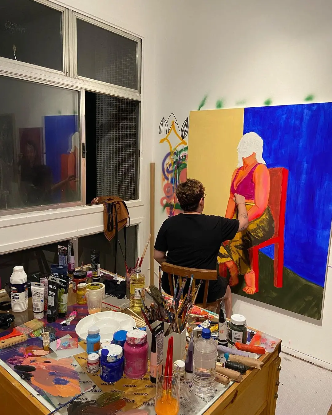 Imagem da notícia: Quer saber de perto como um artista visual trabalha? Espaço no Centro promove visita a ateliês