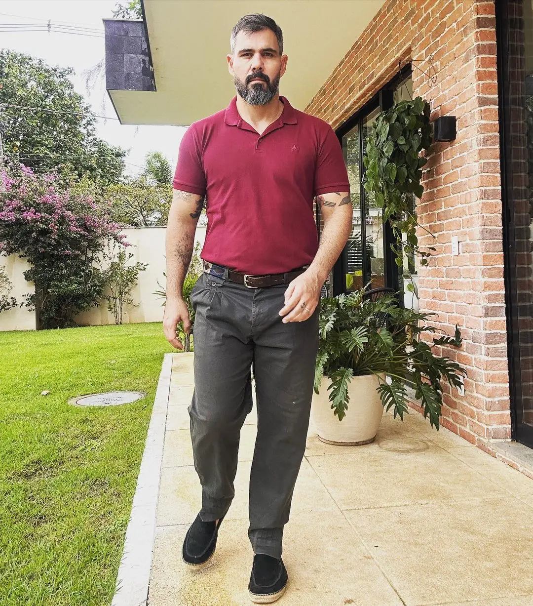 Imagem da notícia: Juliano Cazarré diz ter esperança de ver filha caçula curada: 'peço para vê-la livre dos aparelhos'