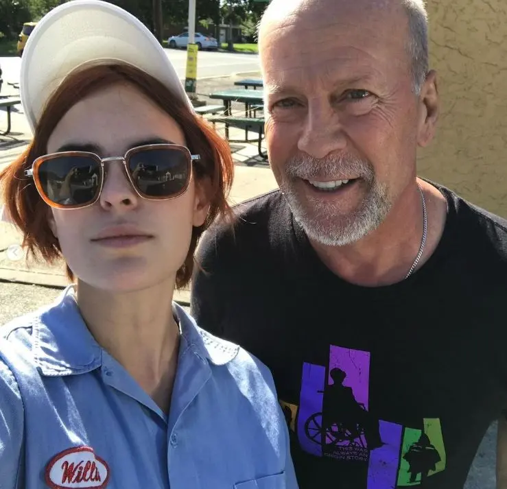 Imagem da notícia: Filha de Bruce Willis desabafa pela primeira vez sobre a doença do pai