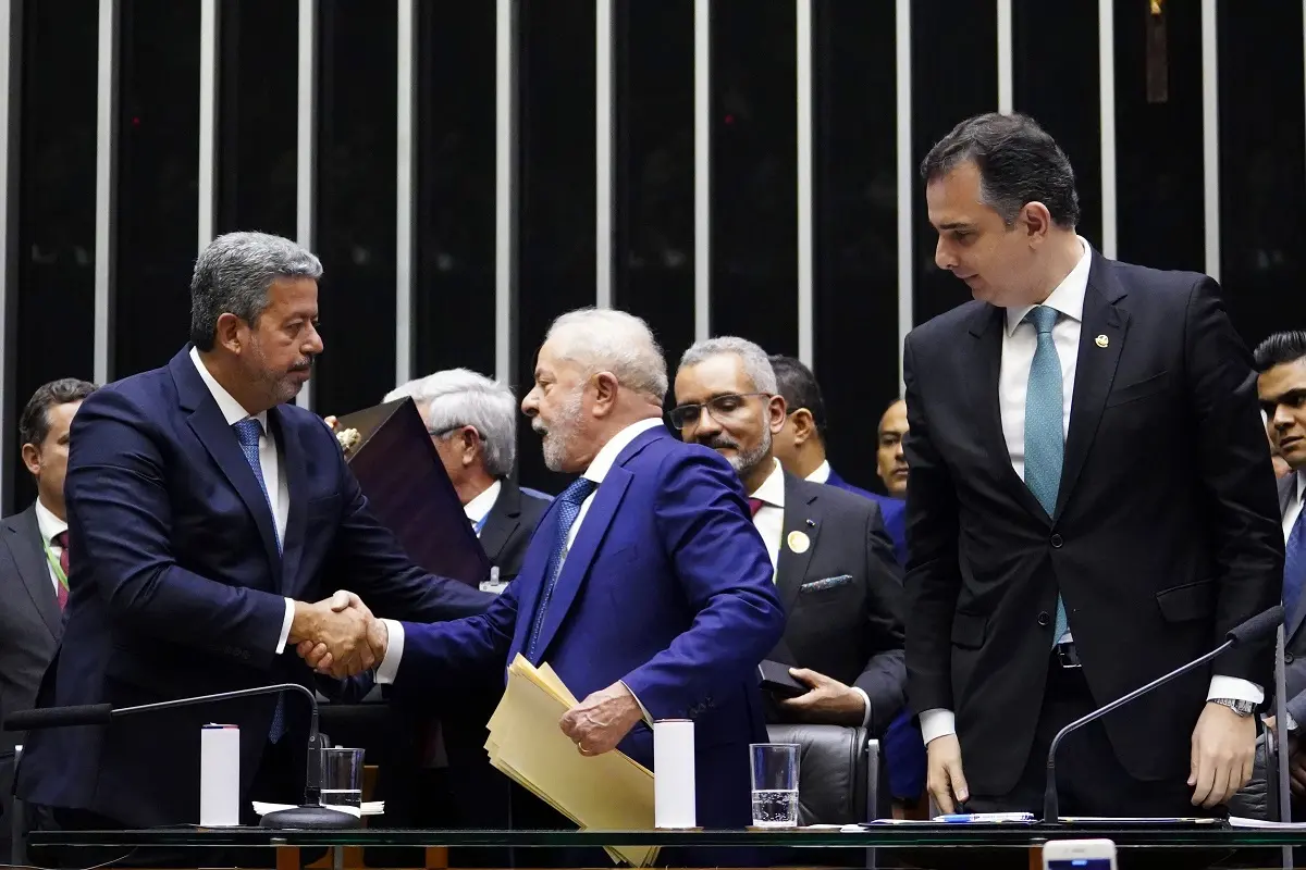 Imagem da notícia: Cinco pontos para entender a crise de articulação do Governo Lula com o Congresso Nacional