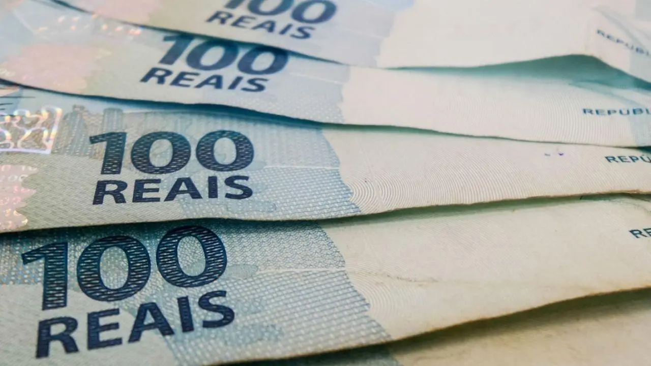 Imagem da notícia: Com até 100% de desconto para grandes dívidas, Programa Refis começa nesta segunda-feira (5) 