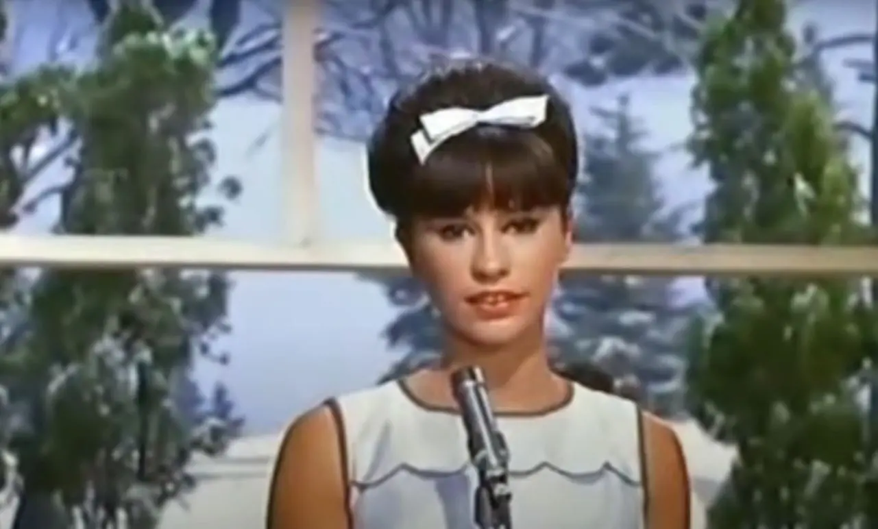 Imagem da notícia: Morre Astrud Gilberto, cantora que levou 'Garota de Ipanema' para o mundo, aos 83 anos