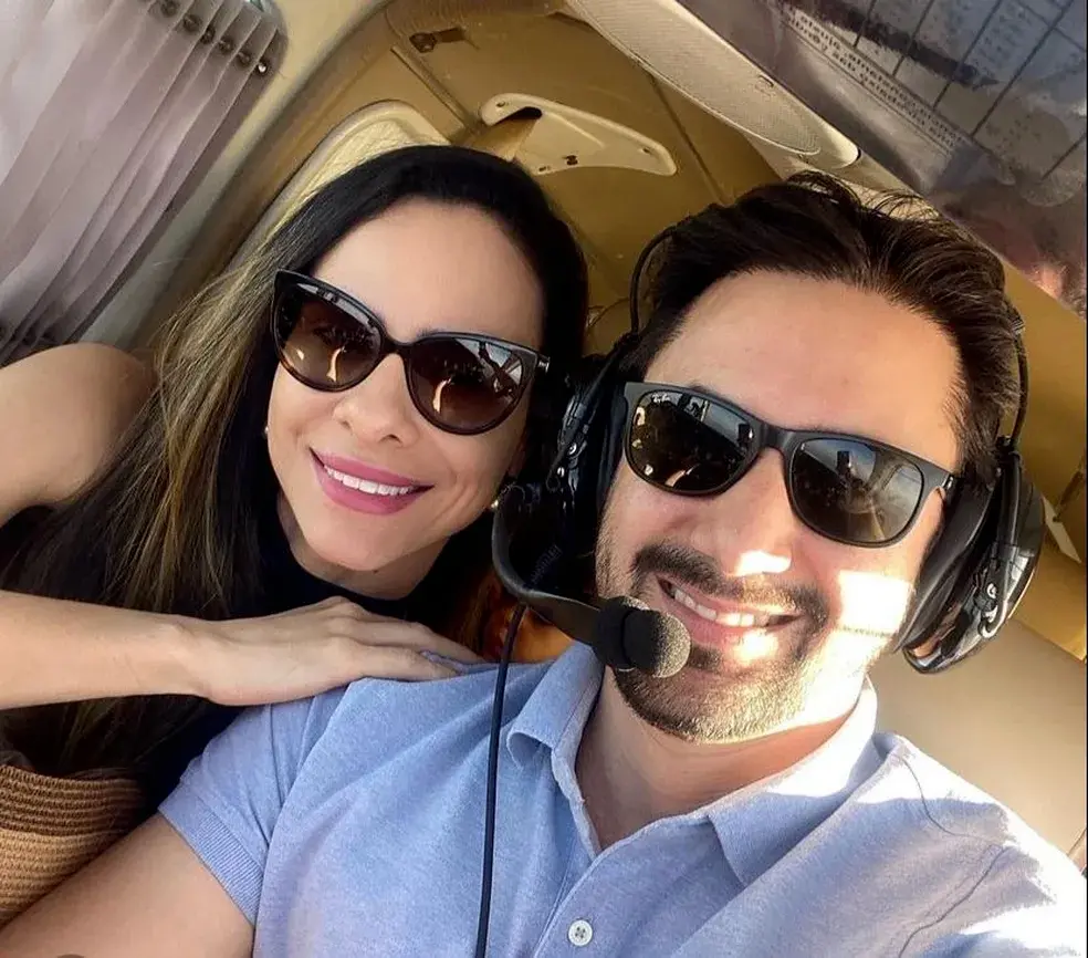 Piloto e esposa