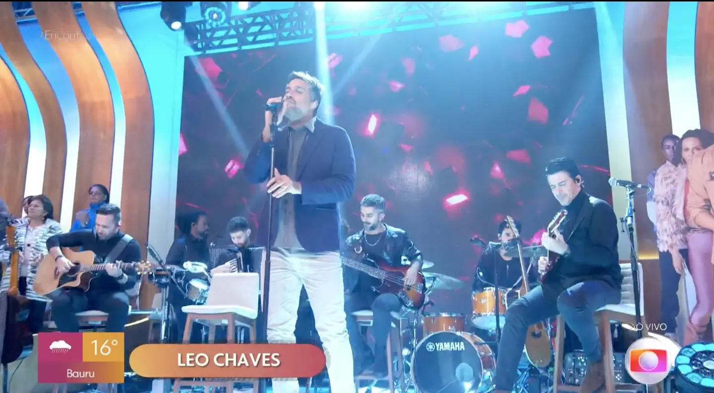 Imagem da notícia: Leo Chaves, ex-dupla de Victor, participa do ‘Encontro’ e fala de carreira solo