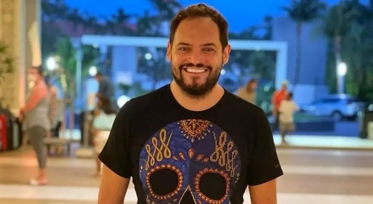 Imagem da notícia: O que aconteceu com o Matheus Ceará? Equipe atualiza estado de saúde do humorista 