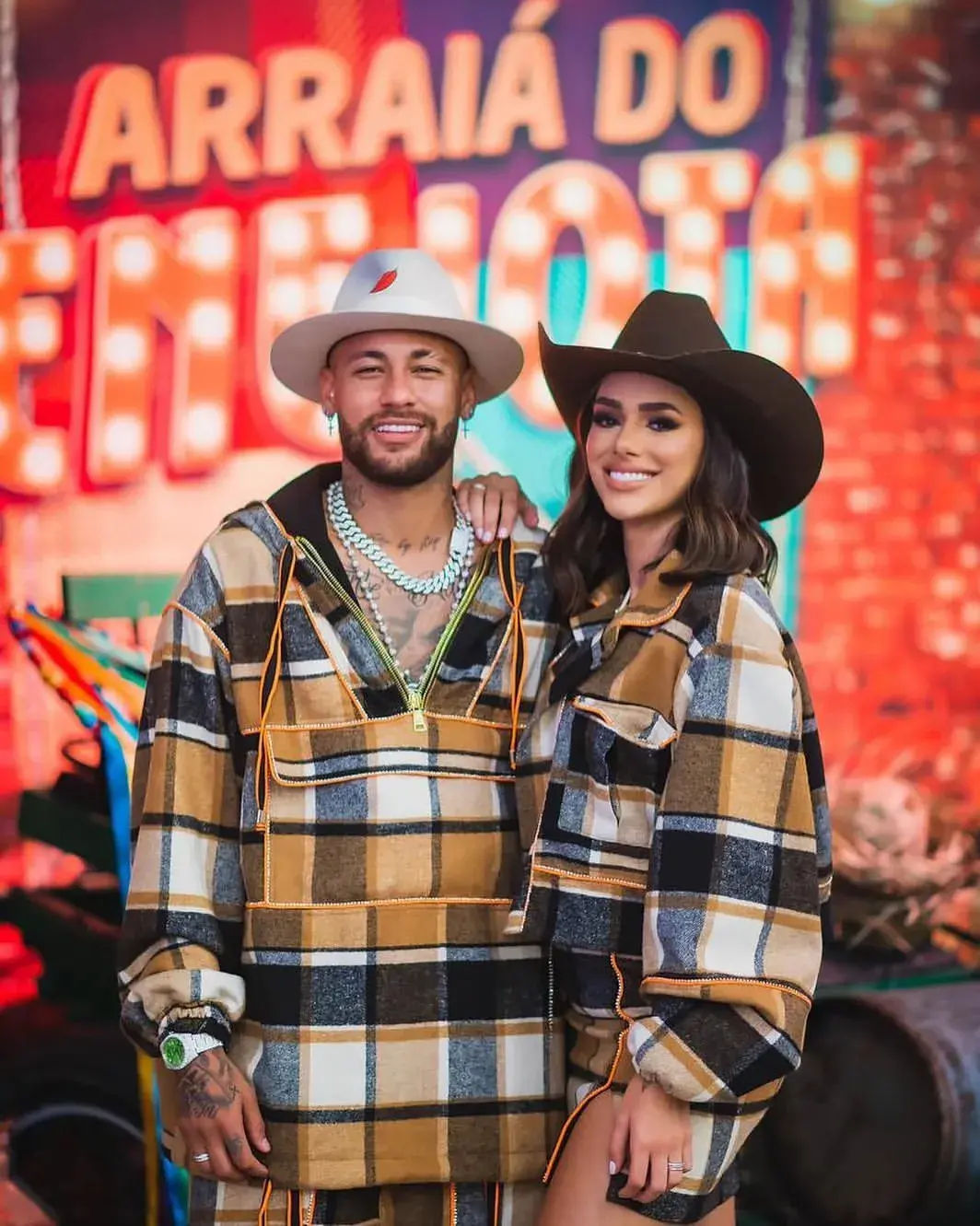 Imagem da notícia: Bruna Biancardi já havia sido traída por Neymar em festa junina, diz jornal