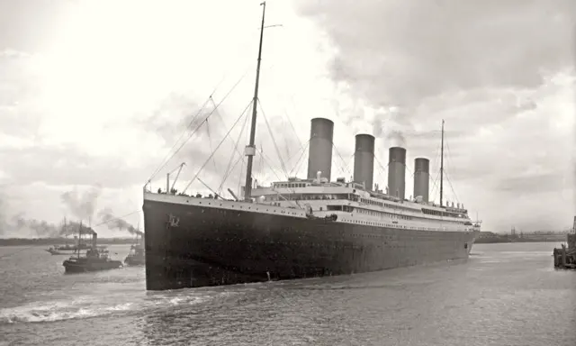 Imagem da notícia: Saiba quando o Titanic afundou e quando os destroços do navio foram encontrados