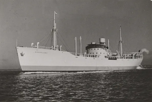 Navio Brageland, construído em 1937, foi afundado em alto-mar no primeiro dia de 1943