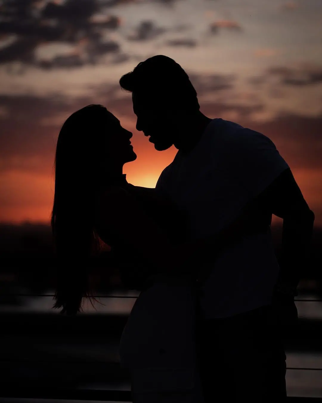 Imagem da notícia: Sertanejo Rodolffo assume relacionamento com influenciadora digital 