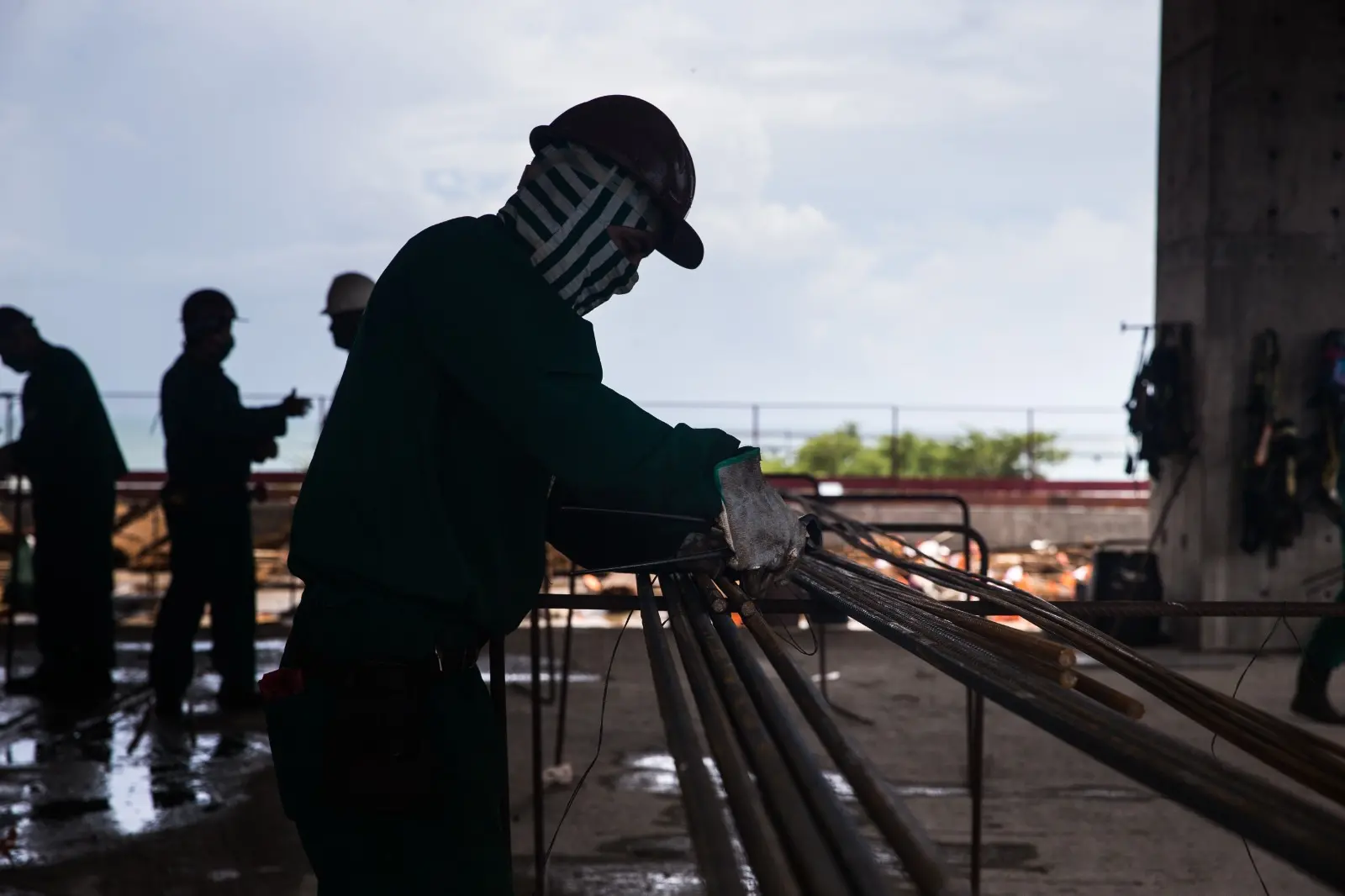 Imagem da notícia: Minha Casa, Minha Vida: setor da construção prevê gerar até 10 mil vagas de emprego no Ceará