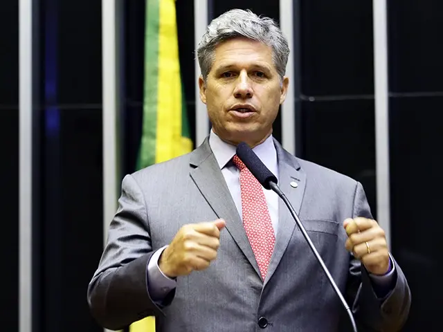 Imagem da notícia: Novo limite de microcrédito será o foco do Plano Safra no Nordeste, diz ministro