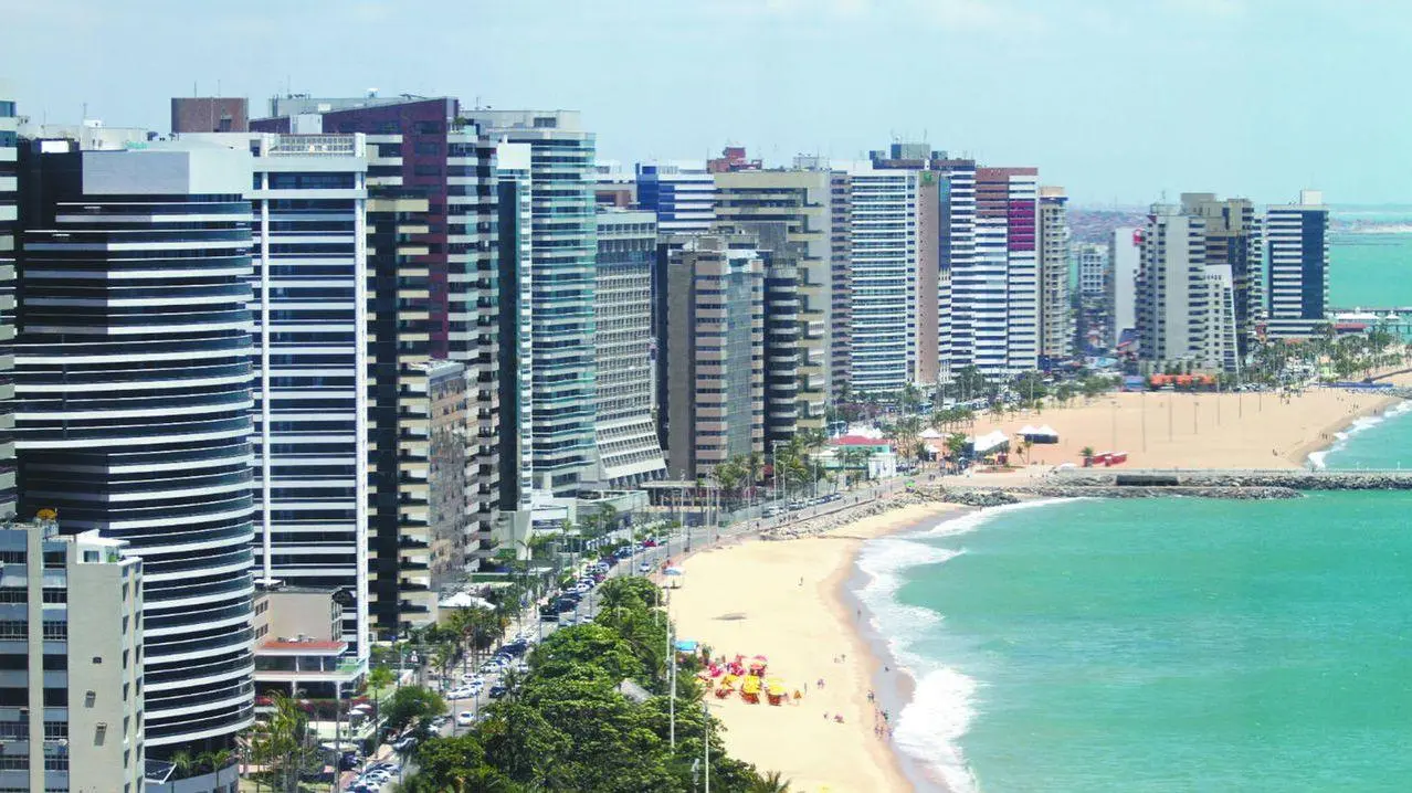 Imagem da notícia: Câmara aprova LDO de Fortaleza com arrecadação estimada em R$ 12,8 bilhões 