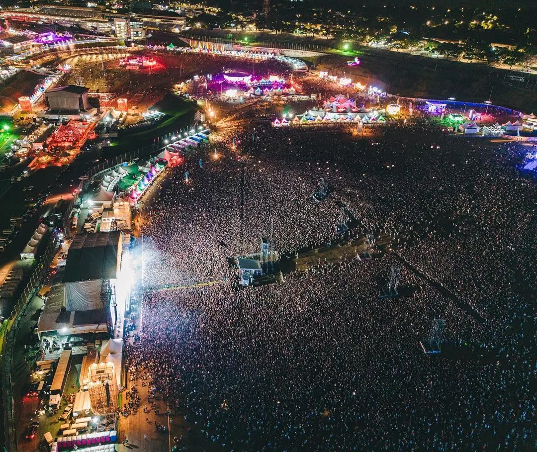 Imagem da notícia: Lollapalooza anuncia datas da edição de 2024