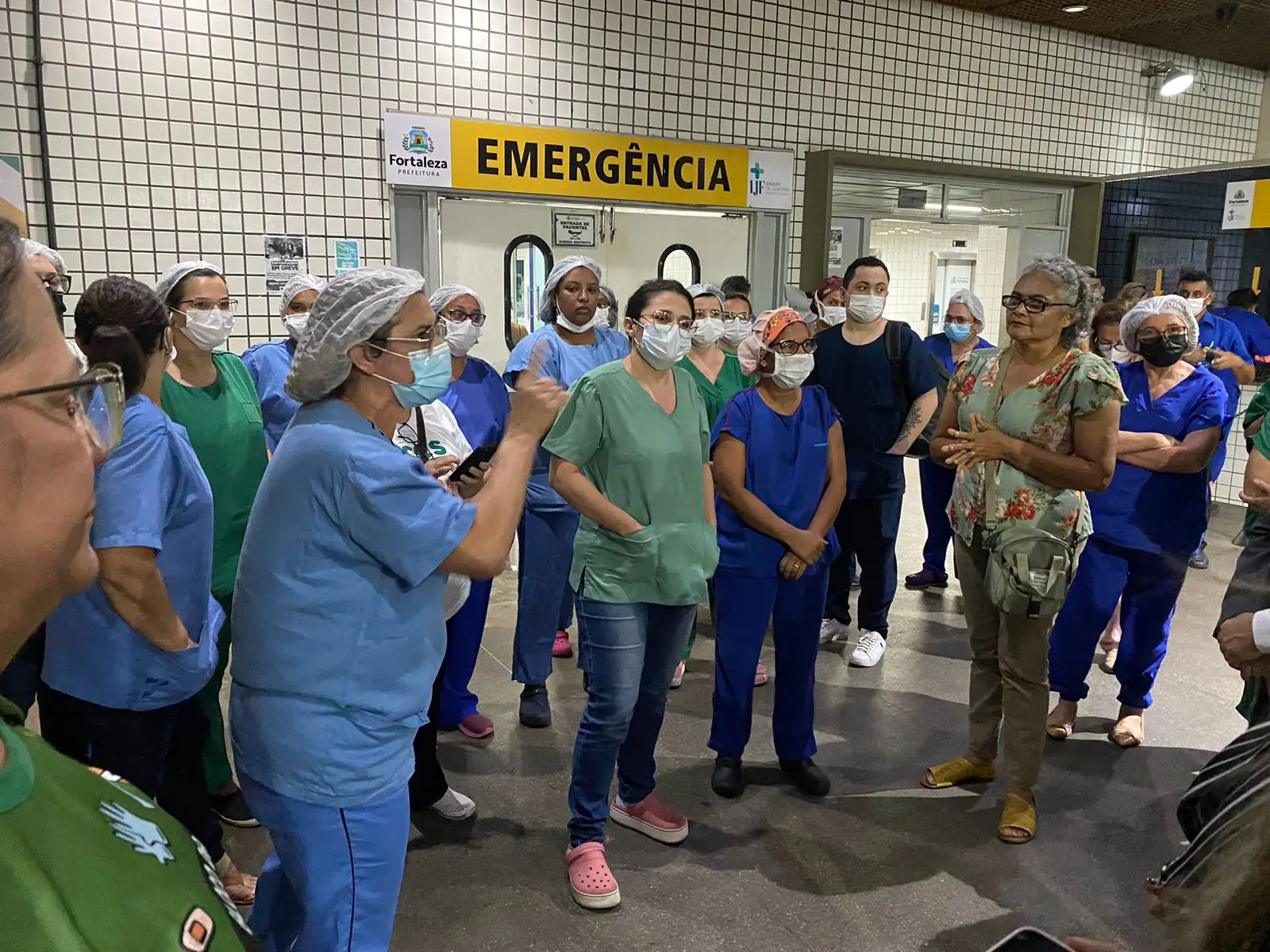 Imagem da notícia: Profissionais da enfermagem decidem suspender greve em Fortaleza 