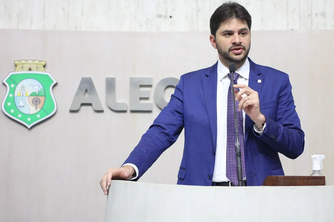 O deputado Guilherme Landim citou partes do Estatuto do PDT para questionar a decisão