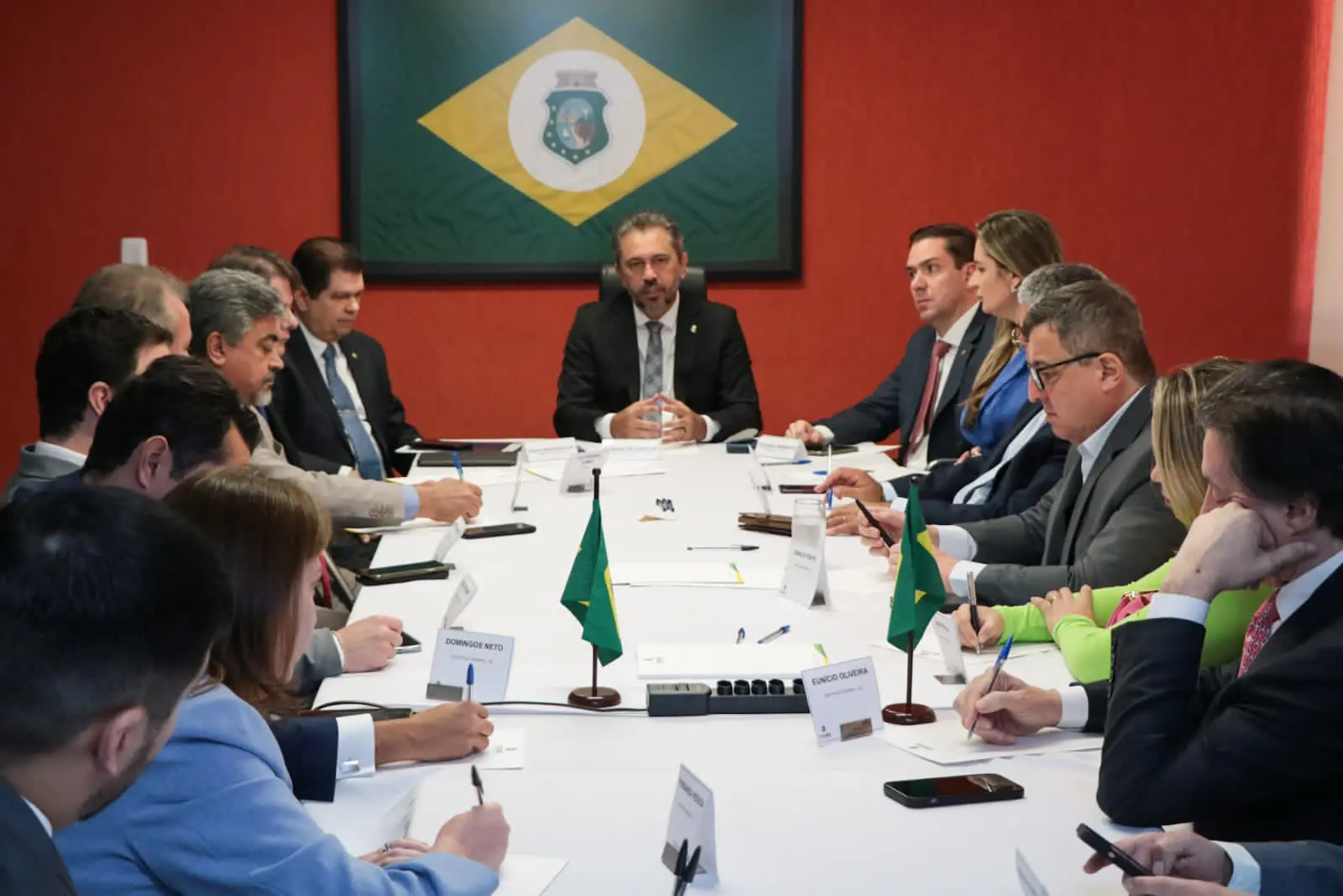 Imagem da notícia: Reforma Tributária: em Brasília, Elmano defende 'mais recursos' para estados com menor PIB