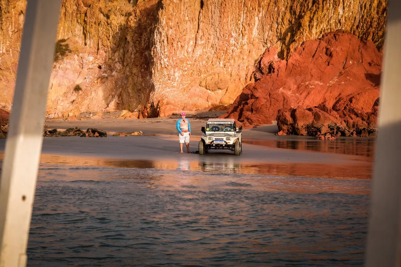 Adaías é nativo de Icapuí e conduziu o buggy que nos levou a conhecer as praias da cidade