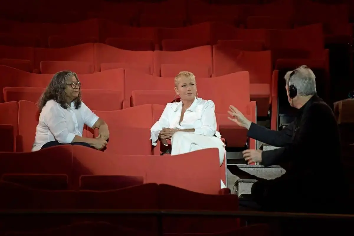 Imagem da notícia: Fala de Marlene Mattos em reencontro com Xuxa repercute: 'chega a ser cruel? sou'