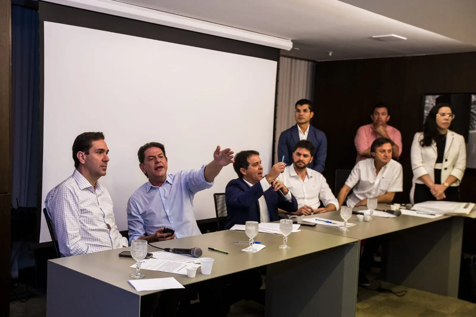 Imagem da notícia: Cid Gomes fará primeira reunião como presidente interino do PDT Ceará na quinta (13)
