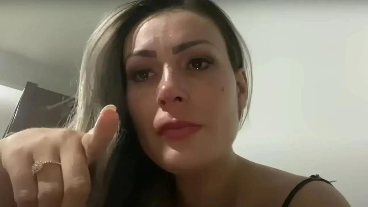 Imagem da notícia: Andressa Urach perde a guarda unilateral do filho de 2 anos