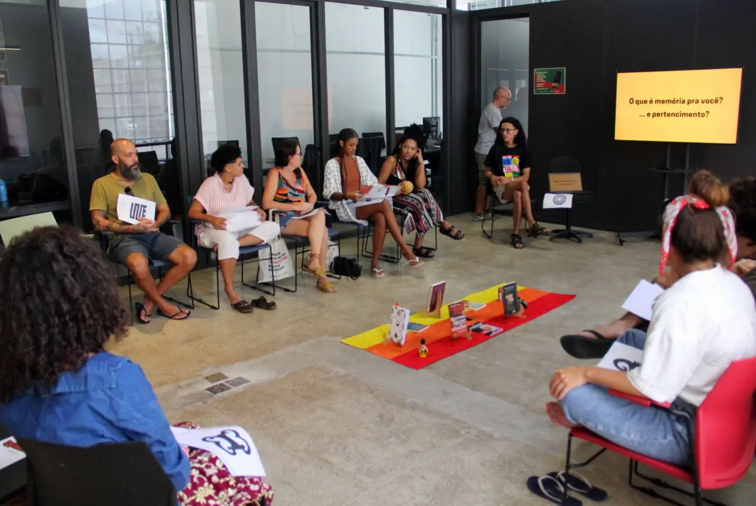 Imagem da notícia: Com bolsas de até R$ 10 mil, Centro de Design do Ceará lança editais de pesquisa
