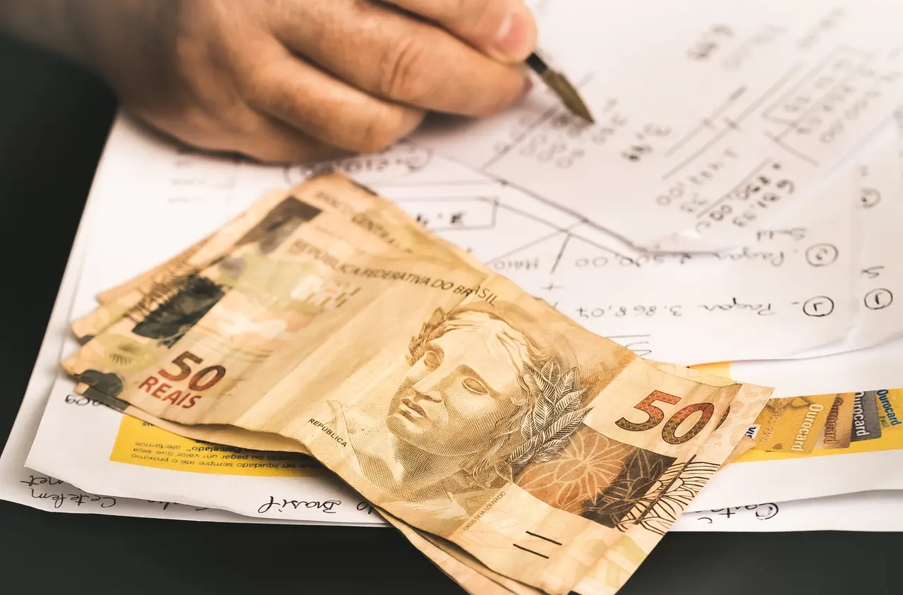 Imagem da notícia: Desenrola Brasil: 45 mil cearenses já negociaram dívidas com descontos de mais de R$ 107 milhões
