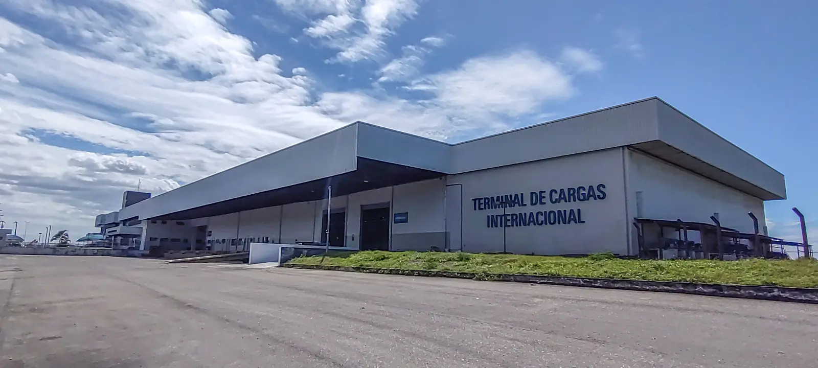 Imagem da notícia: Recife, Fortaleza e Salvador estão entre os principais aeroportos exportadores de cargas do País