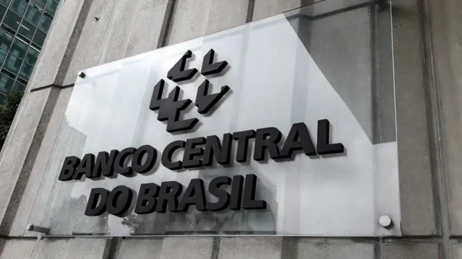 Imagem da notícia: Chegou o dia! Copom decide hoje se reduz Selic em 0,25% ou 0,50%