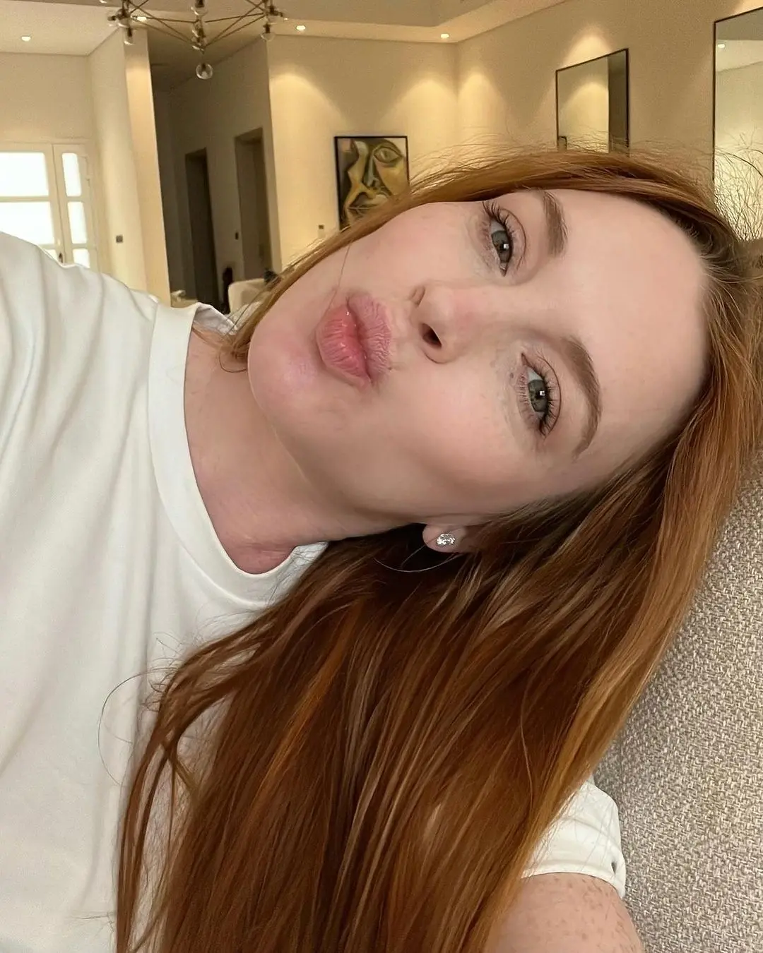 Imagem da notícia: Lindsay Lohan mostra o corpo após a gravidez do primeiro filho: 'estou tão orgulhosa'