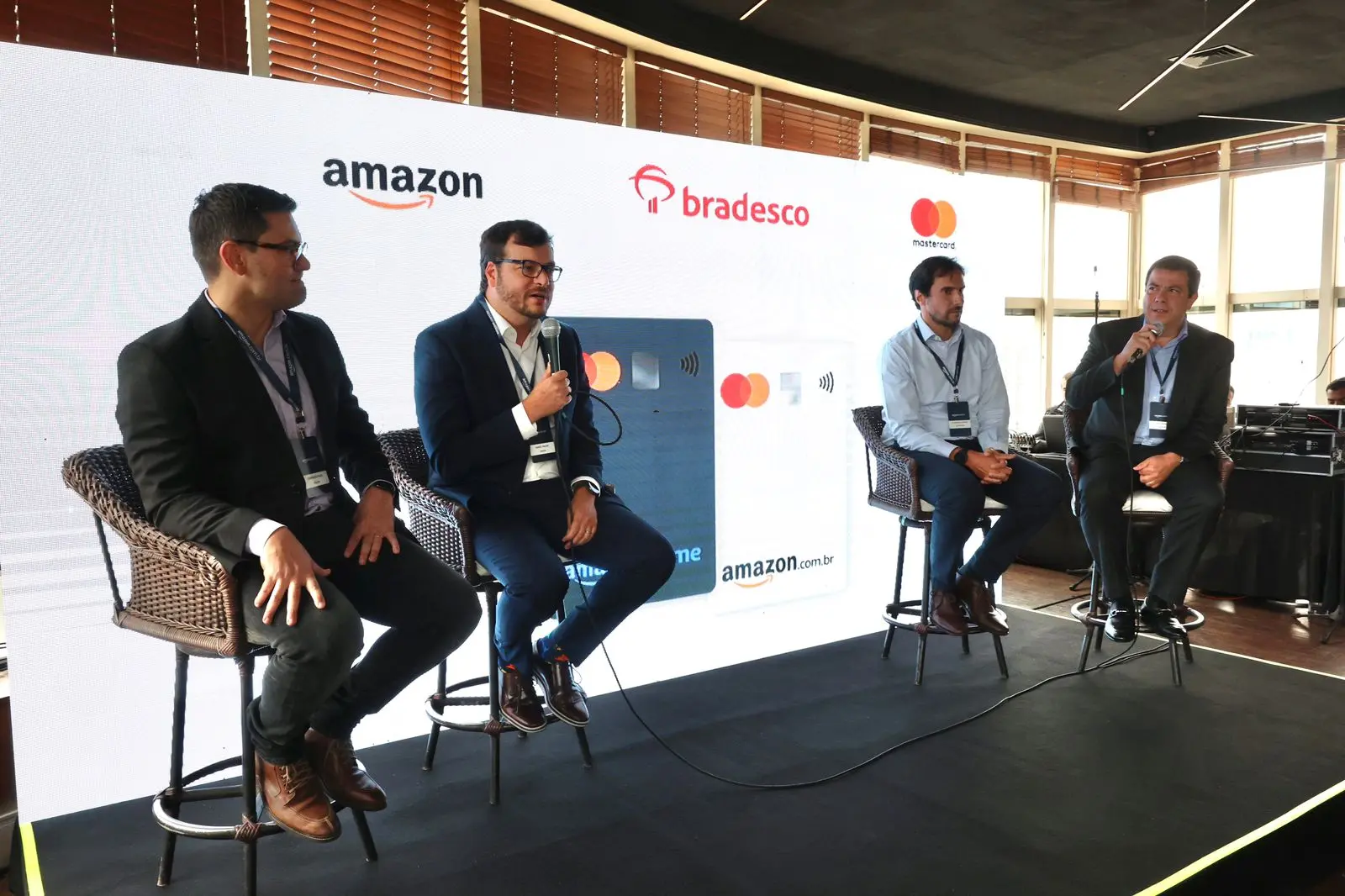Imagem da notícia: Cartão de crédito da Amazon dará até 5% de cashback em compras no site; veja detalhes