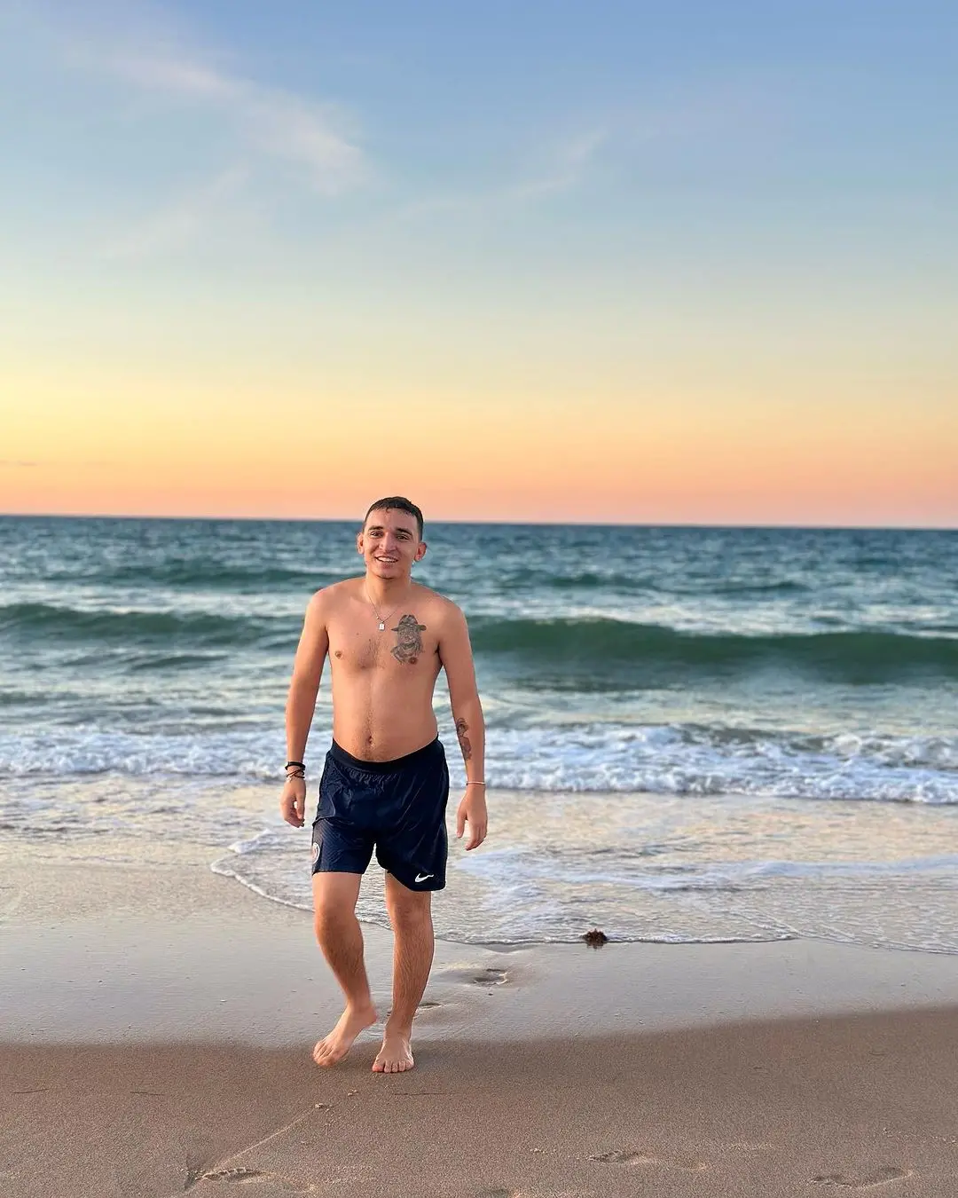 Imagem da notícia: João Gomes revela que pediu filho para a namorada: ‘não me assusta ser pai jovem’