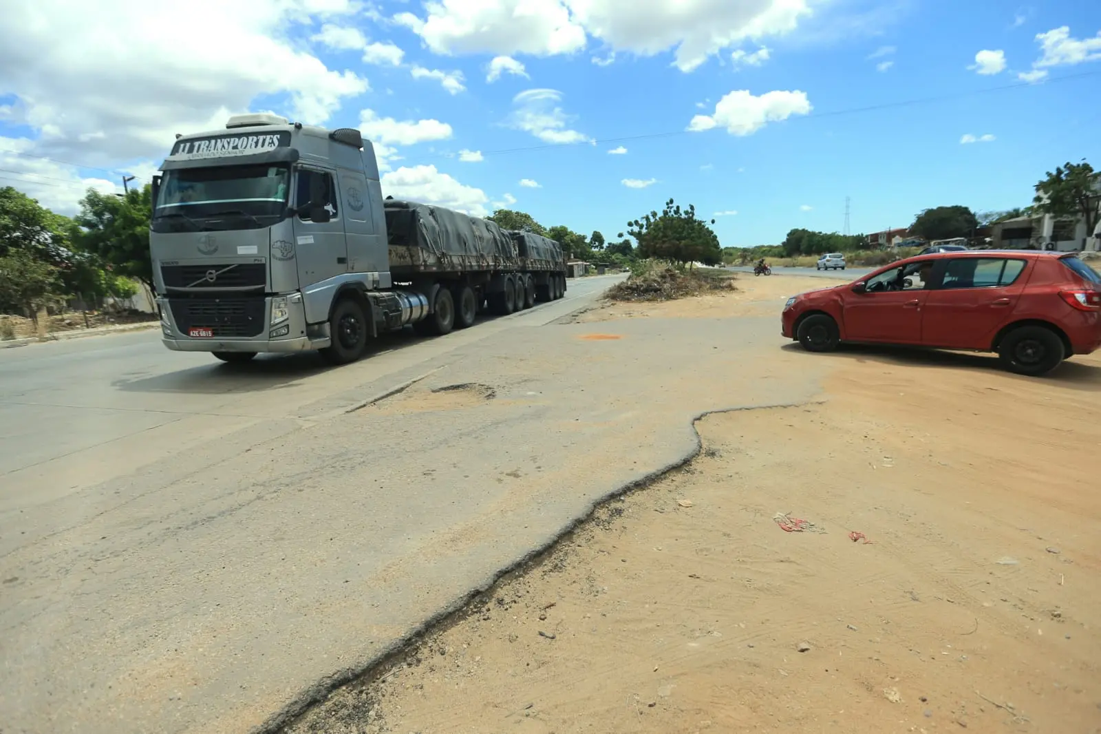 Imagem da notícia: Como o atraso das obras do Anel Viário impacta na economia cearense? Entenda