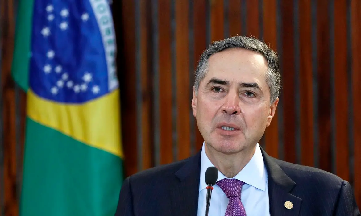 Imagem da notícia: Luís Roberto Barroso toma posse da presidência do STF nesta semana