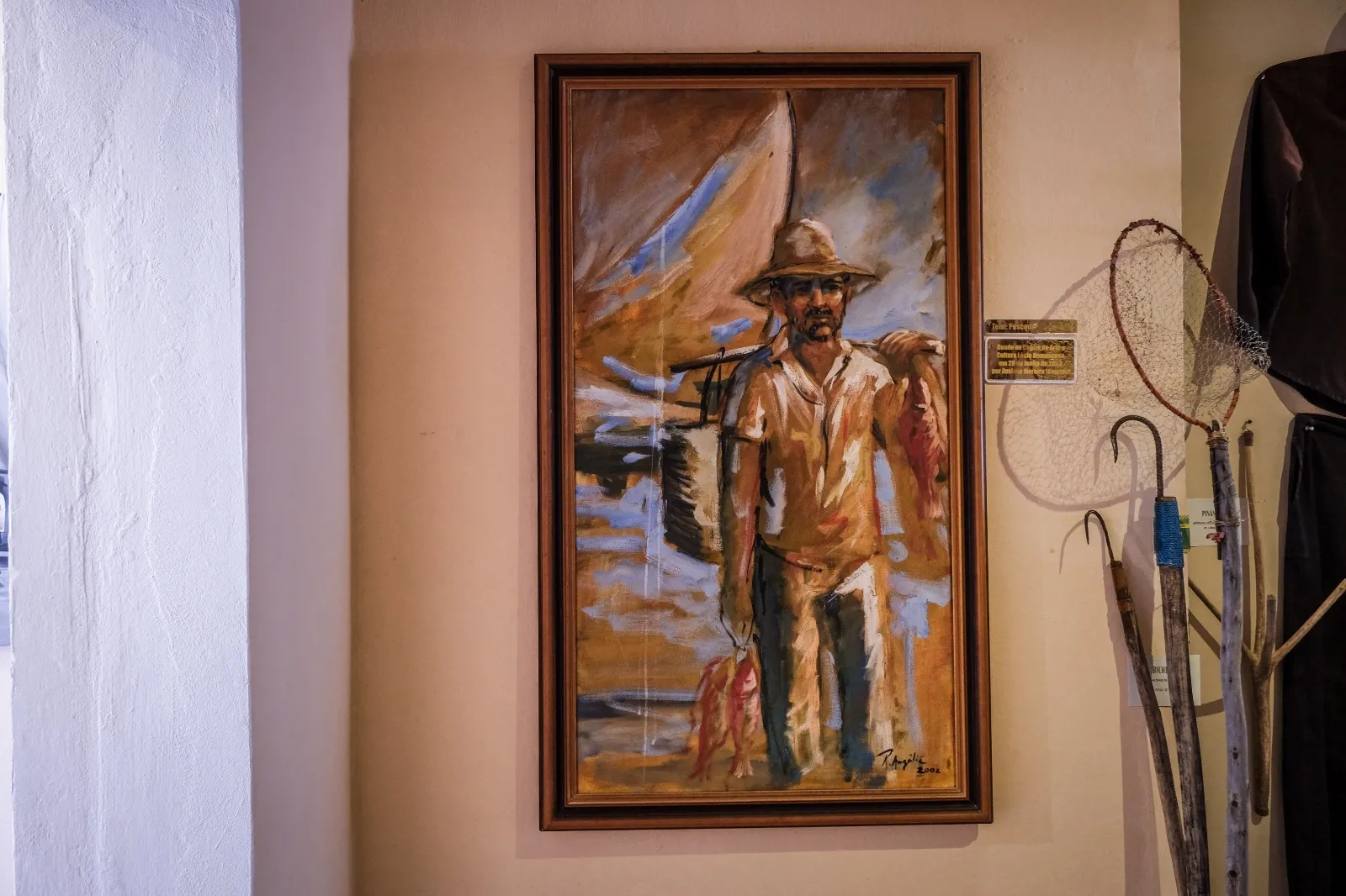 Retratos de pescadores estampam exposição