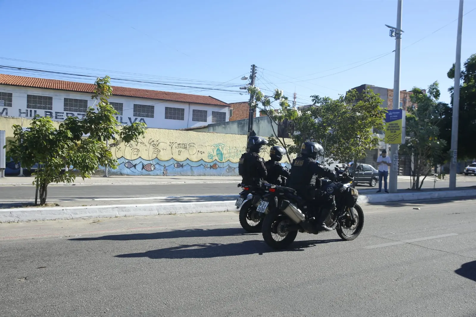 Imagem da notícia: Ataques no Grande Pirambu foram motivados por briga de território entre facções, diz delegado